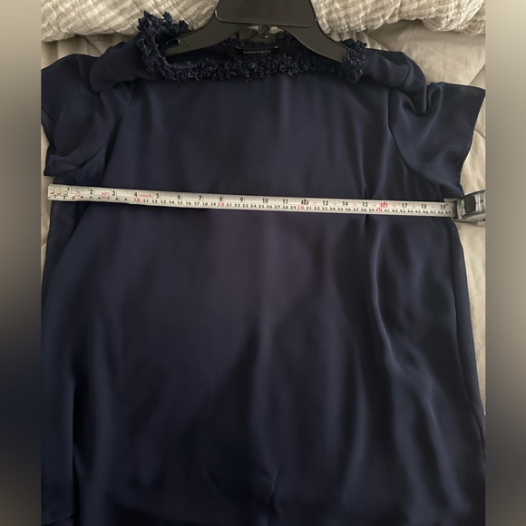 Banana Republic ruffle neck top - Picture 5 of 6